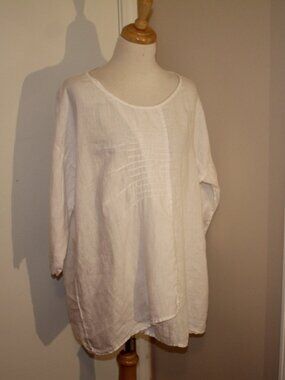 Match Point Size Small Linen Shirt Top